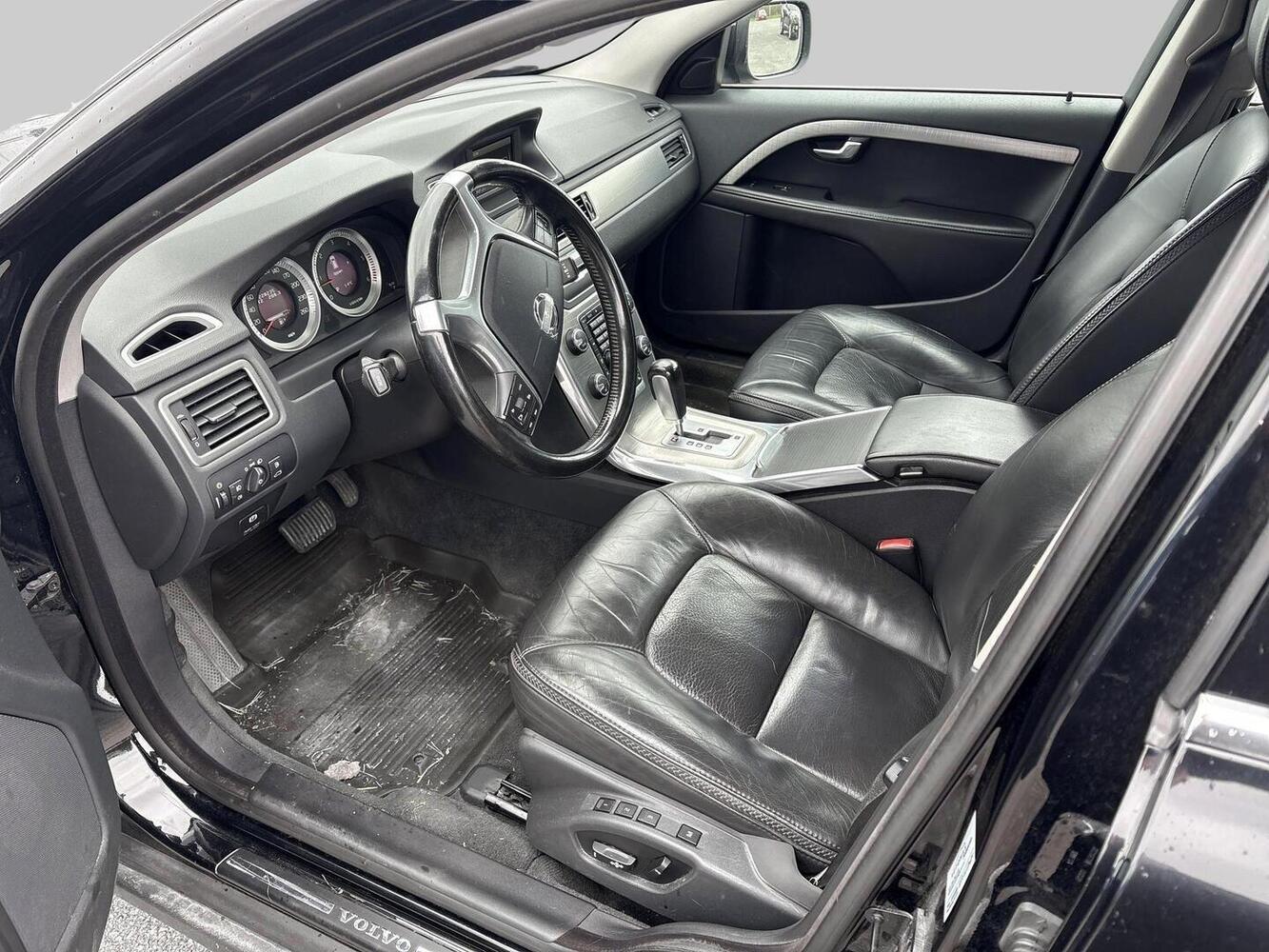 Volvo XC70 vaihtoauto
