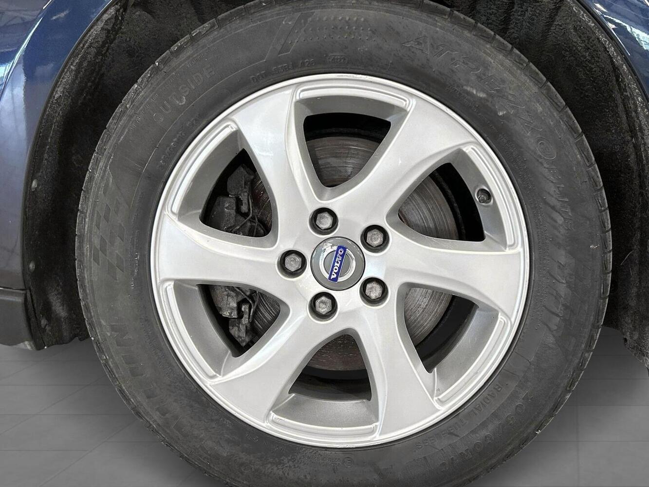 Volvo V40 Cross Country vaihtoauto