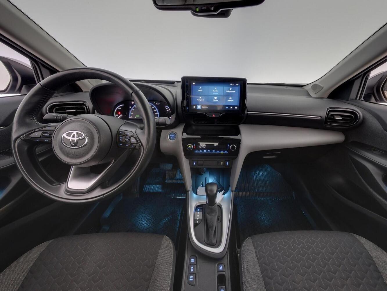 Toyota Yaris Cross vaihtoauto