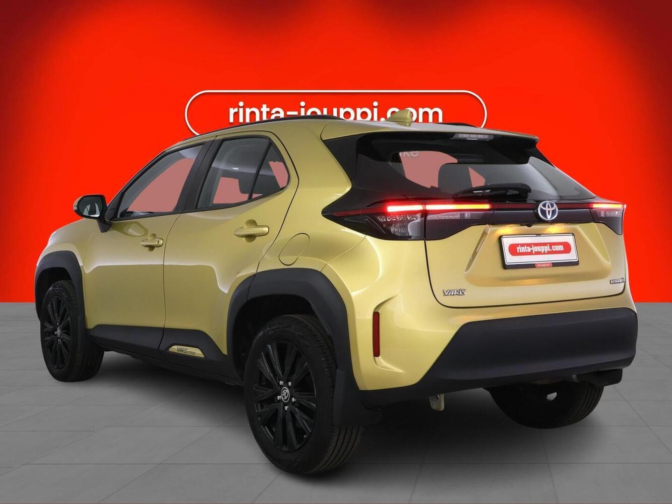 Toyota Yaris Cross vaihtoauto