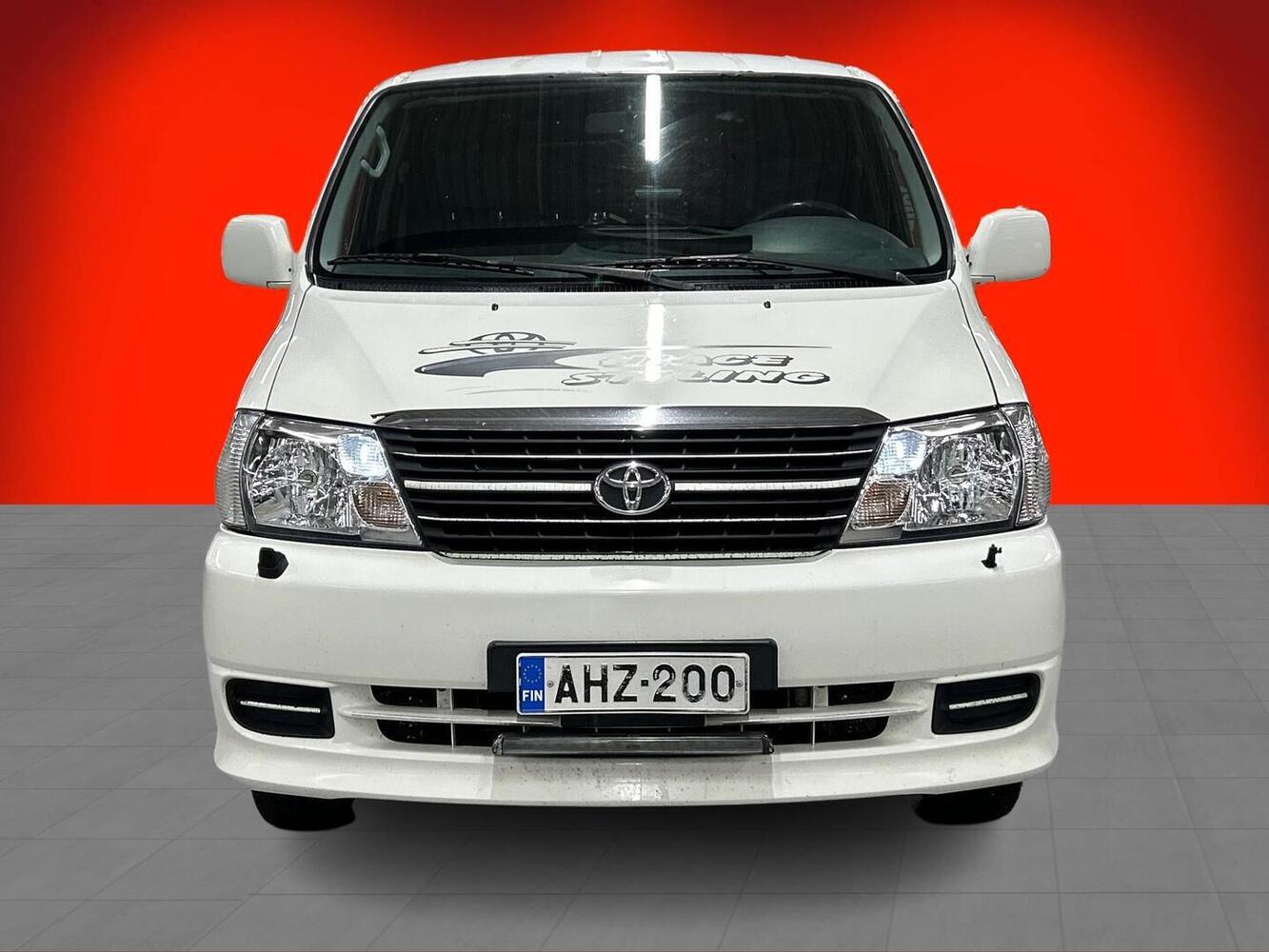 Toyota Hiace vaihtoauto