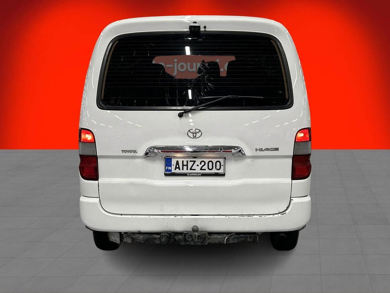 Toyota Hiace vaihtoauto