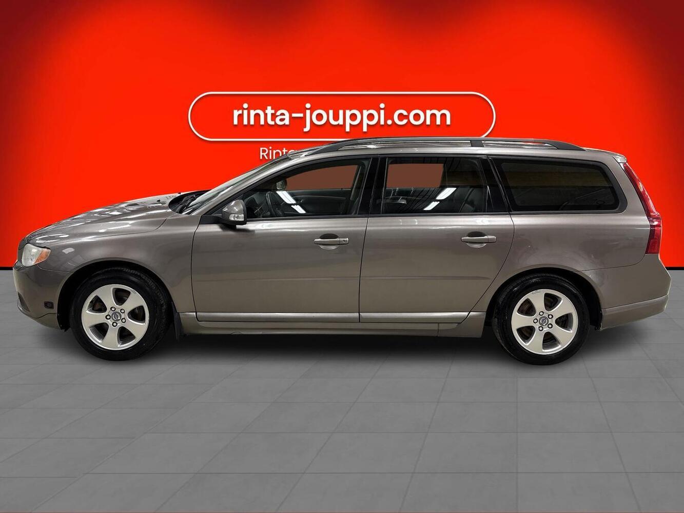 Volvo V70 vaihtoauto