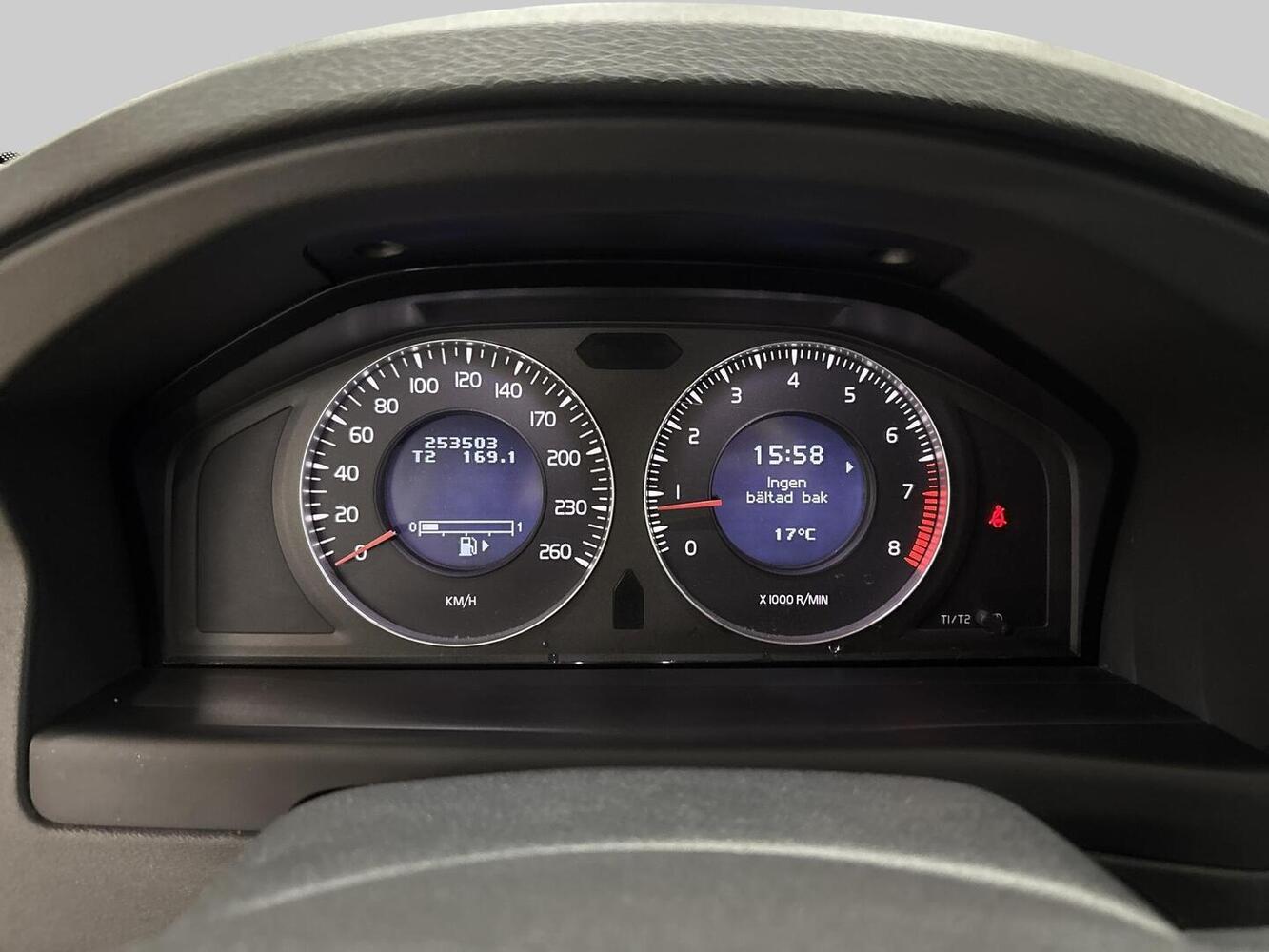Volvo V70 vaihtoauto