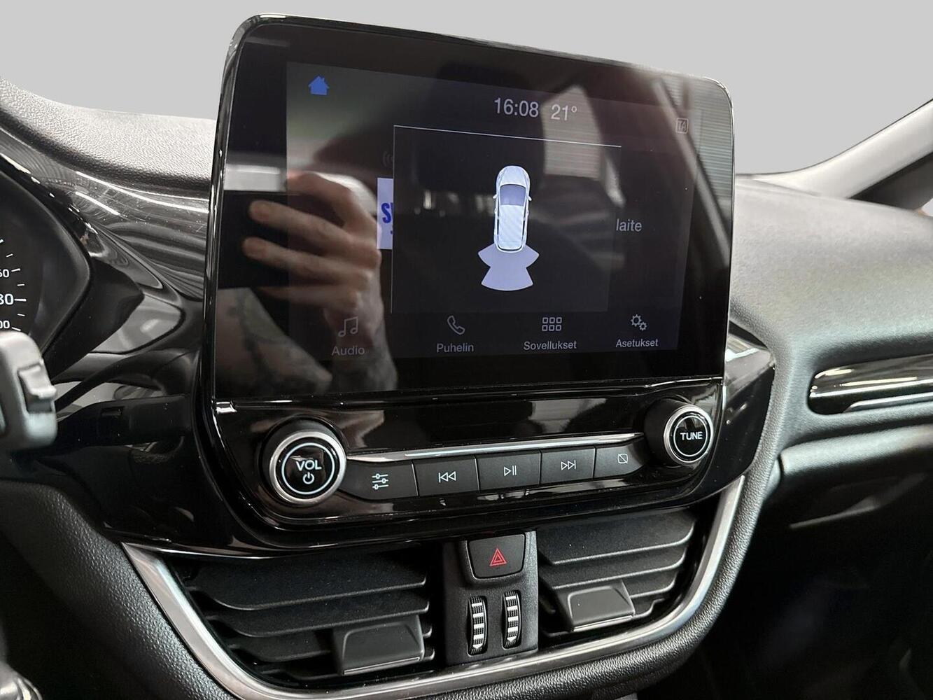 Ford Fiesta vaihtoauto