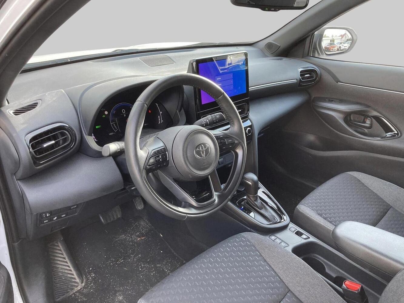 Toyota Yaris Cross vaihtoauto