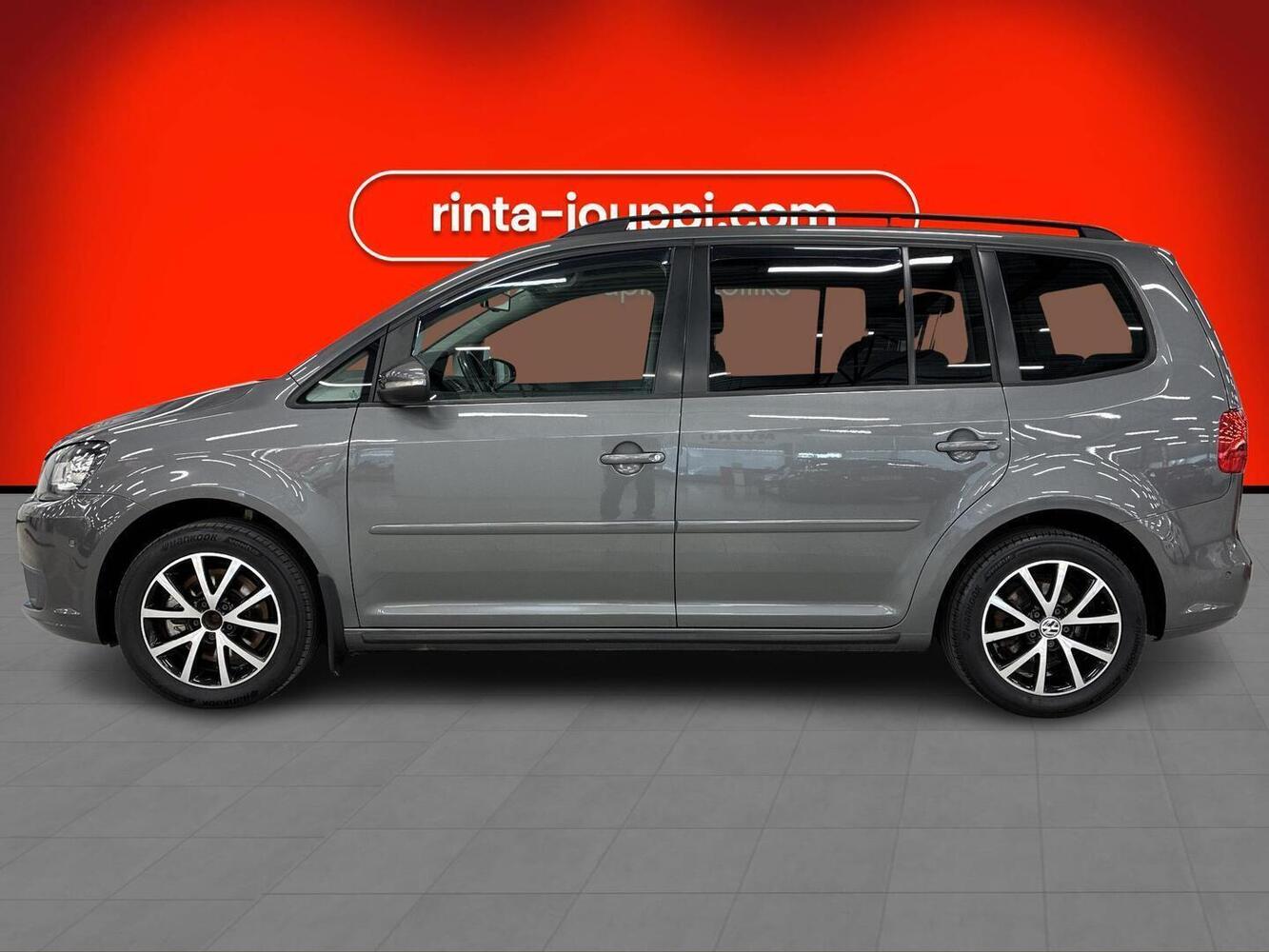 Volkswagen Touran vaihtoauto