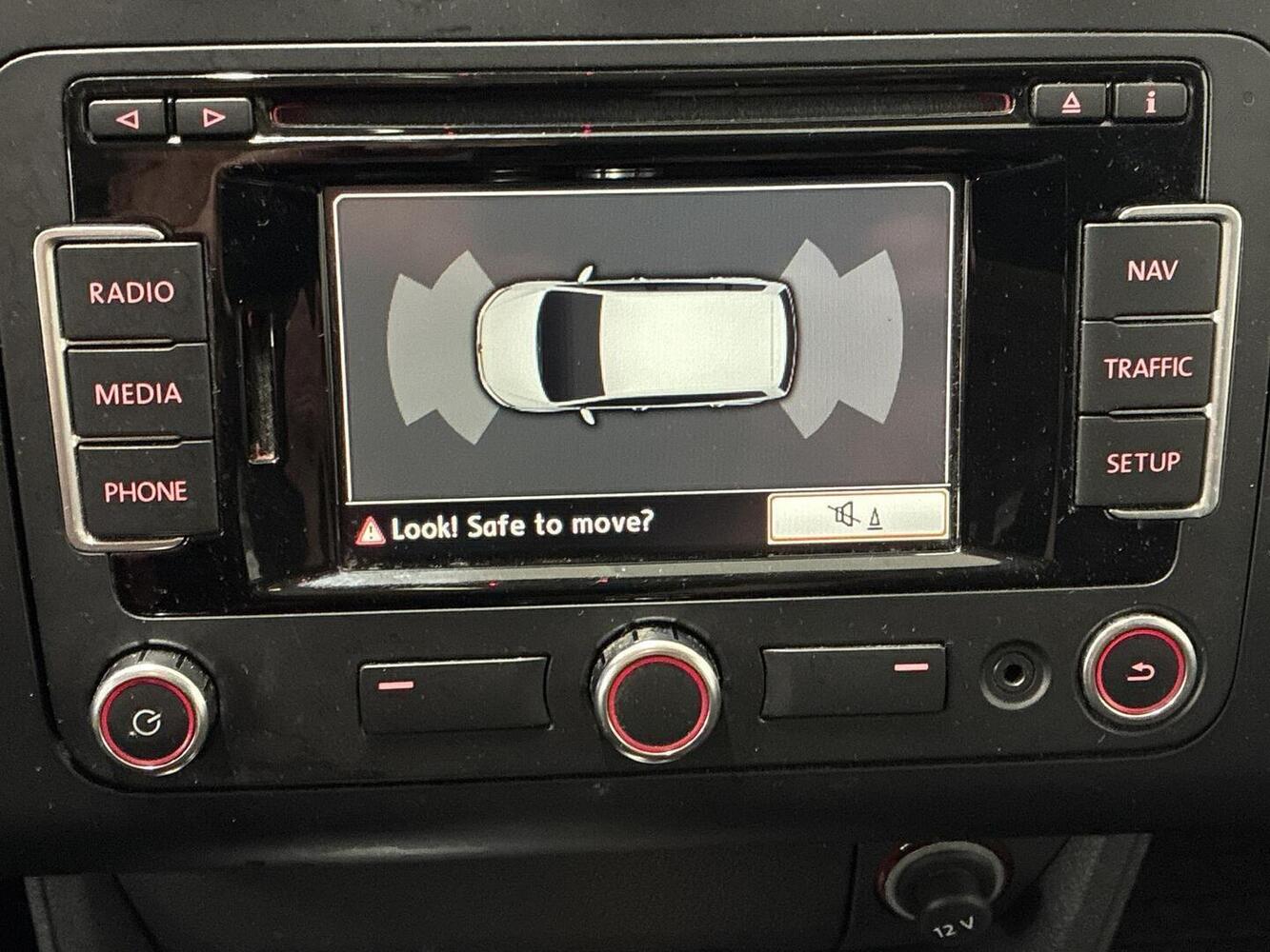 Volkswagen Touran vaihtoauto