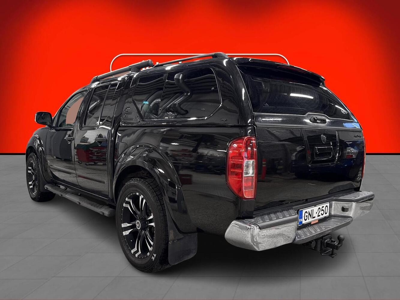 Nissan Navara vaihtoauto