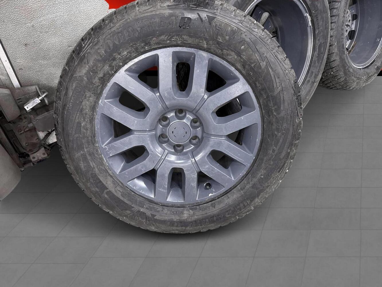 Nissan Navara vaihtoauto