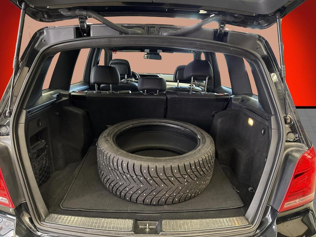 Mercedes-Benz GLK vaihtoauto