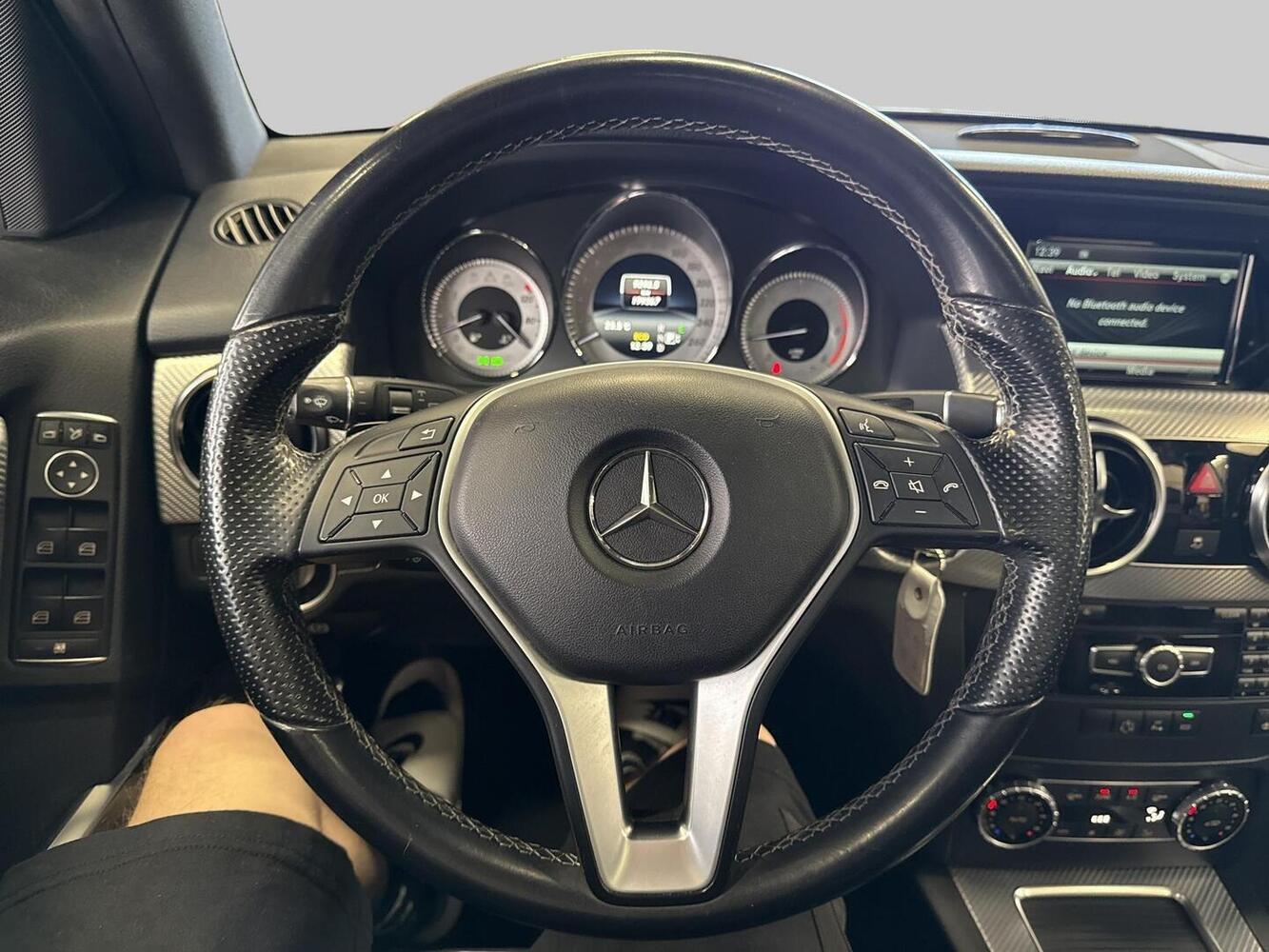 Mercedes-Benz GLK vaihtoauto