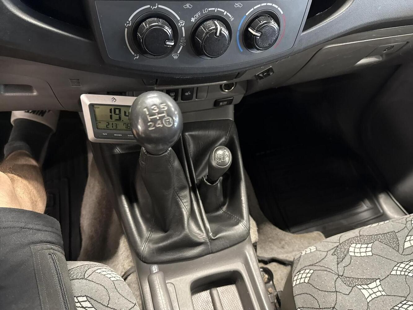 Toyota Hilux vaihtoauto