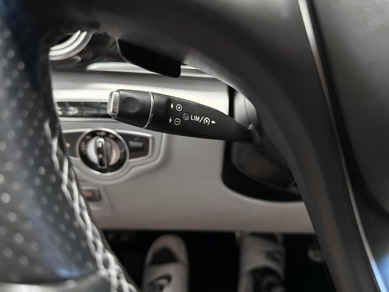 Mercedes-Benz V vaihtoauto