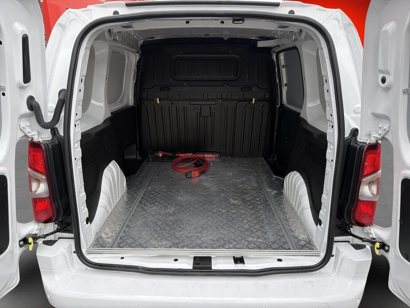 Opel Combo-e vaihtoauto