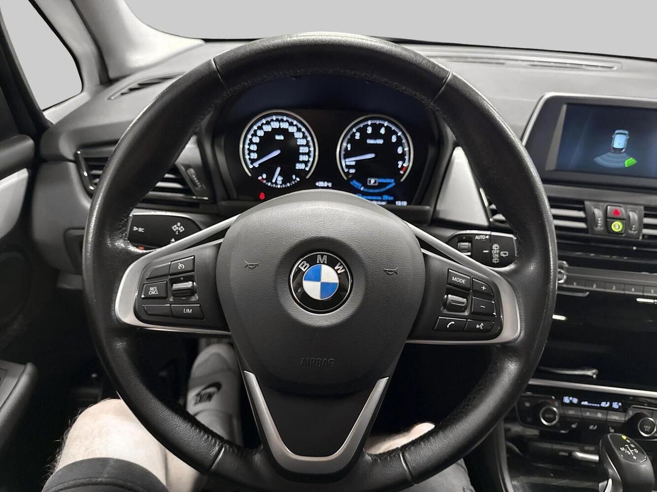 BMW 225 vaihtoauto