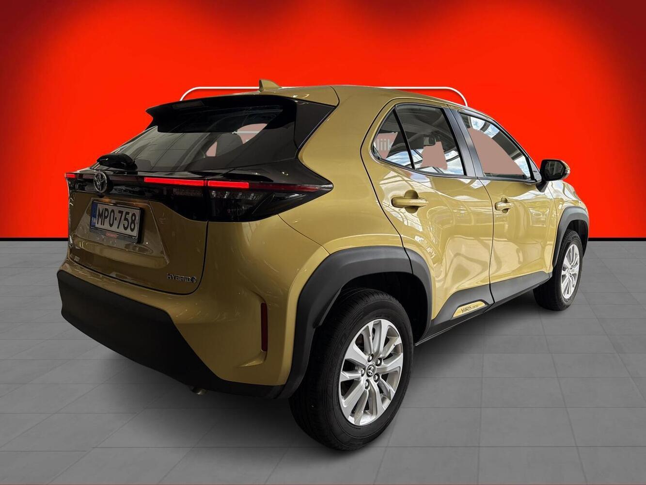 Toyota Yaris Cross vaihtoauto