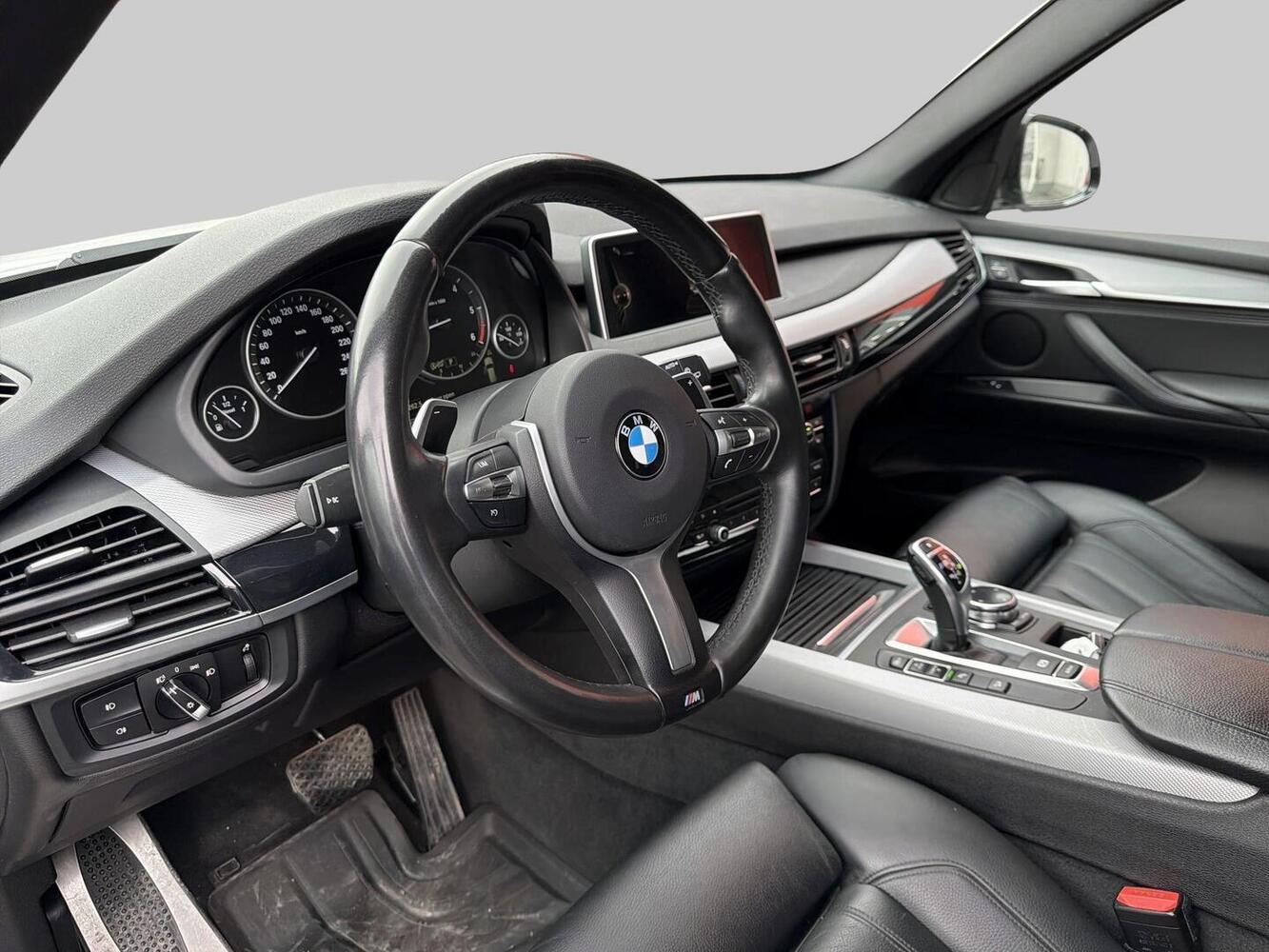 BMW X5 vaihtoauto
