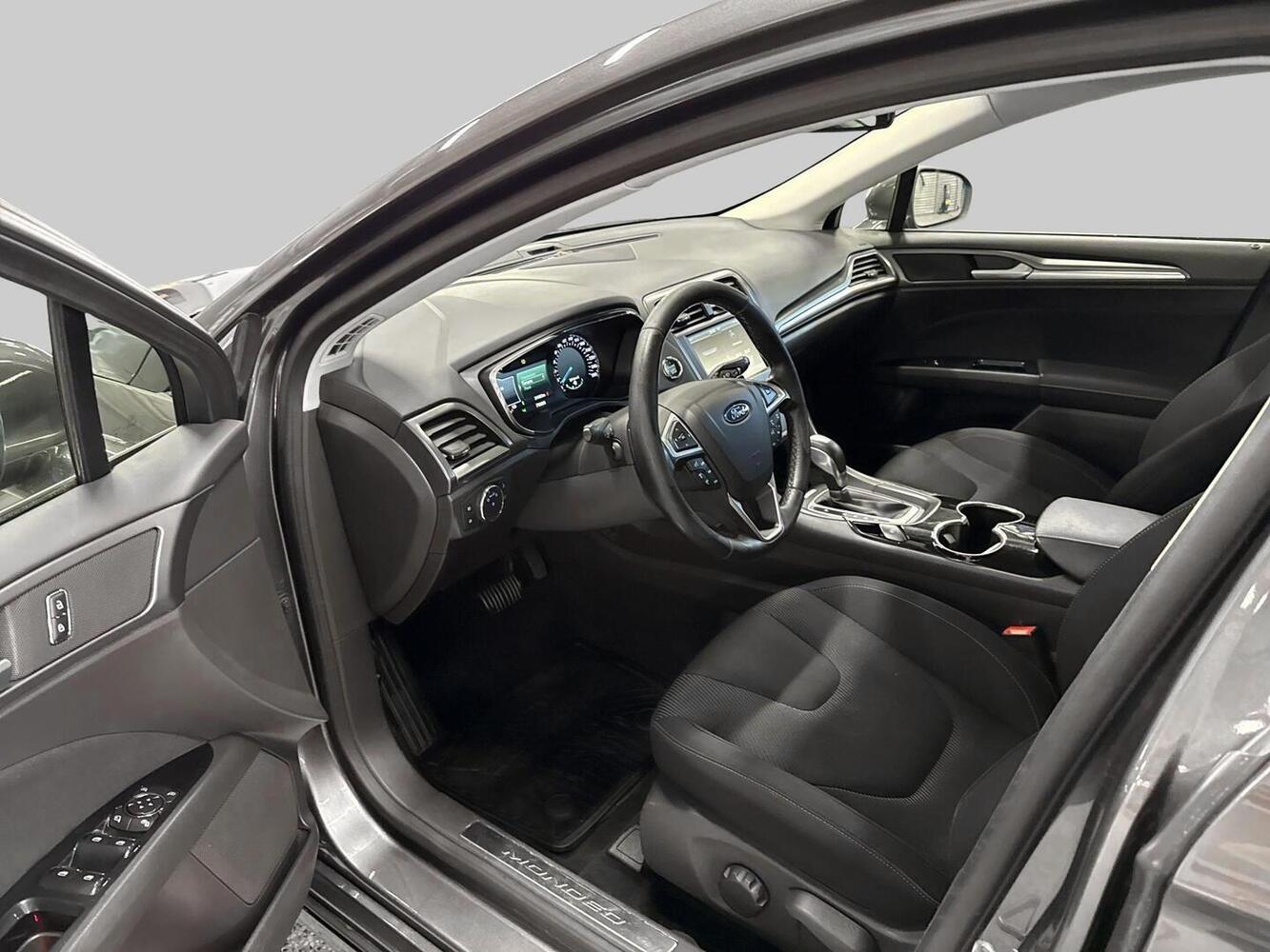 Ford Mondeo vaihtoauto