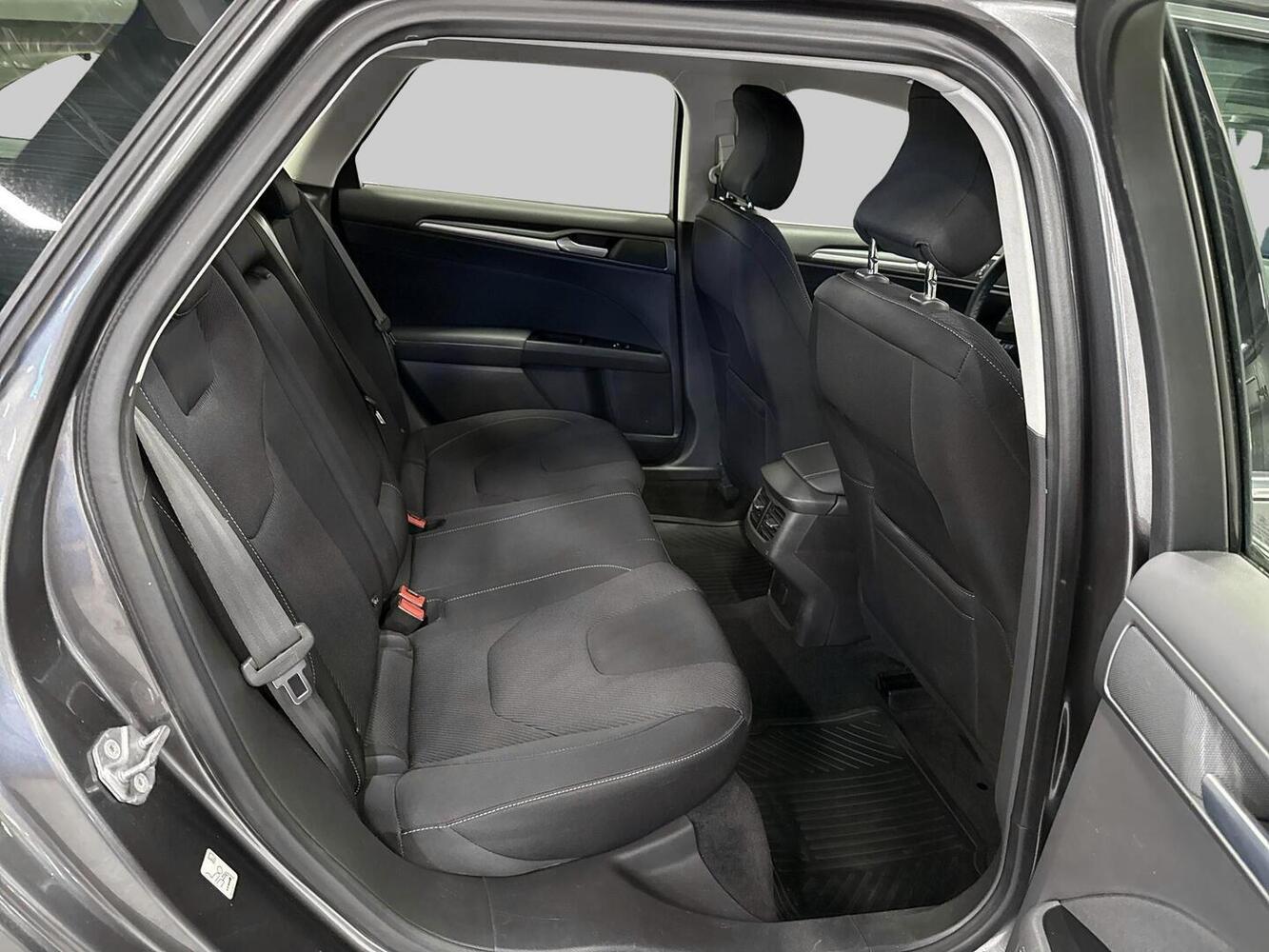 Ford Mondeo vaihtoauto