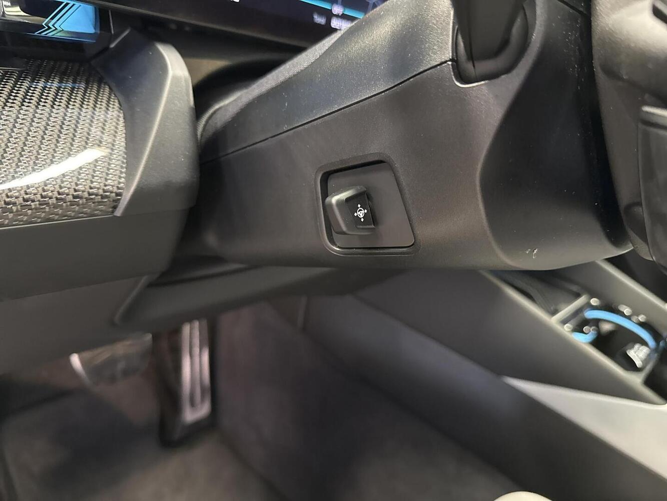 BMW i5 M60 vaihtoauto