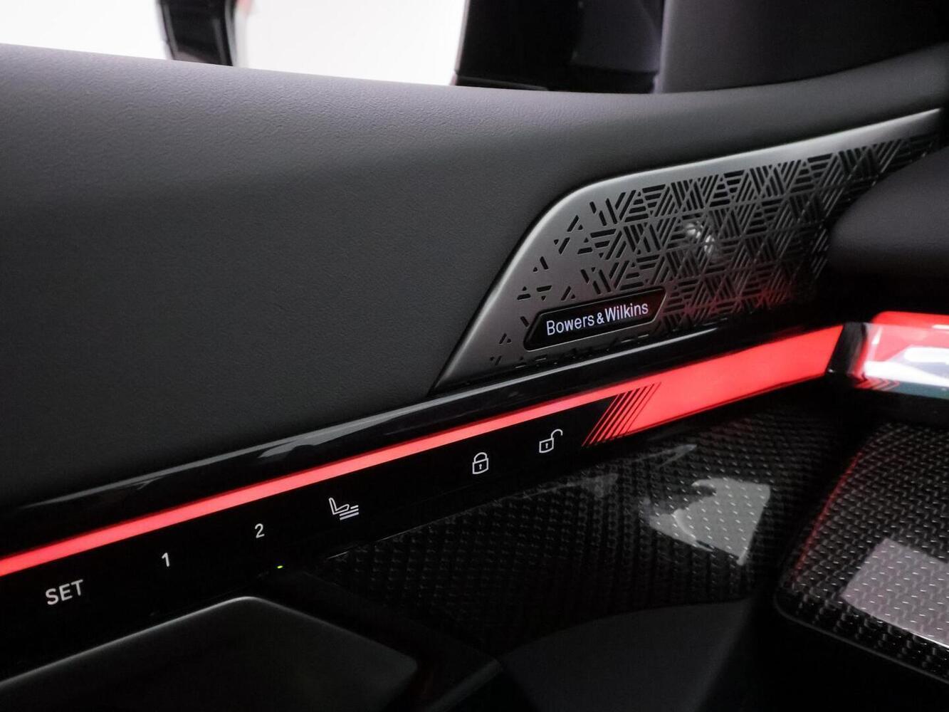 BMW i5 M60 vaihtoauto