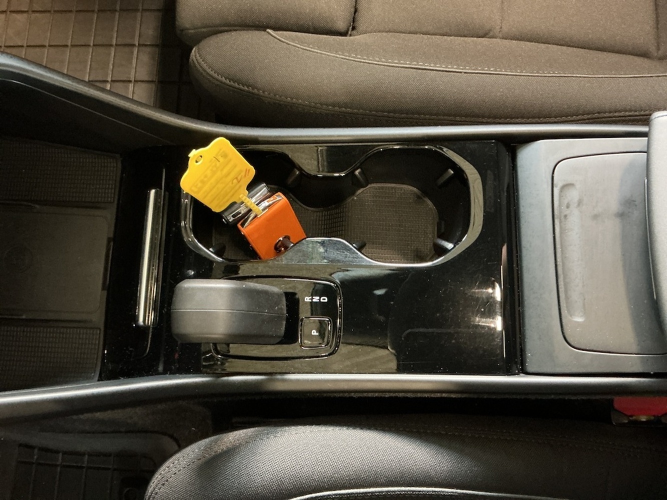 Volvo C40 vaihtoauto