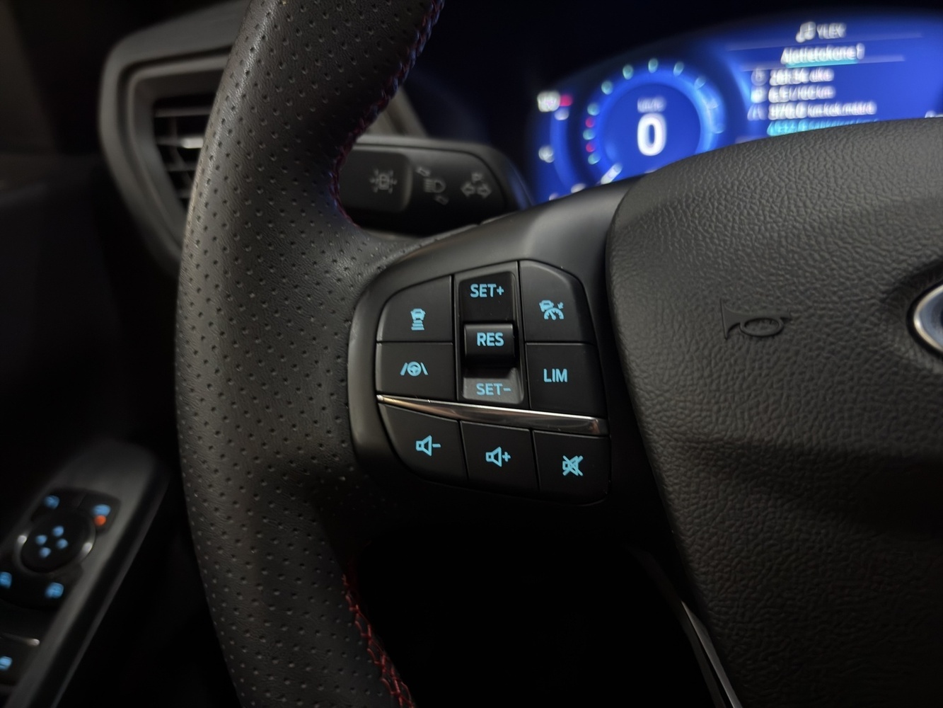 Ford Kuga vaihtoauto
