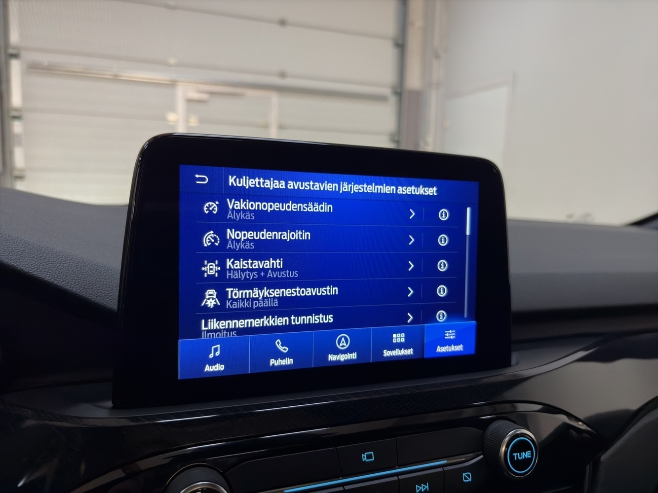 Ford Kuga vaihtoauto
