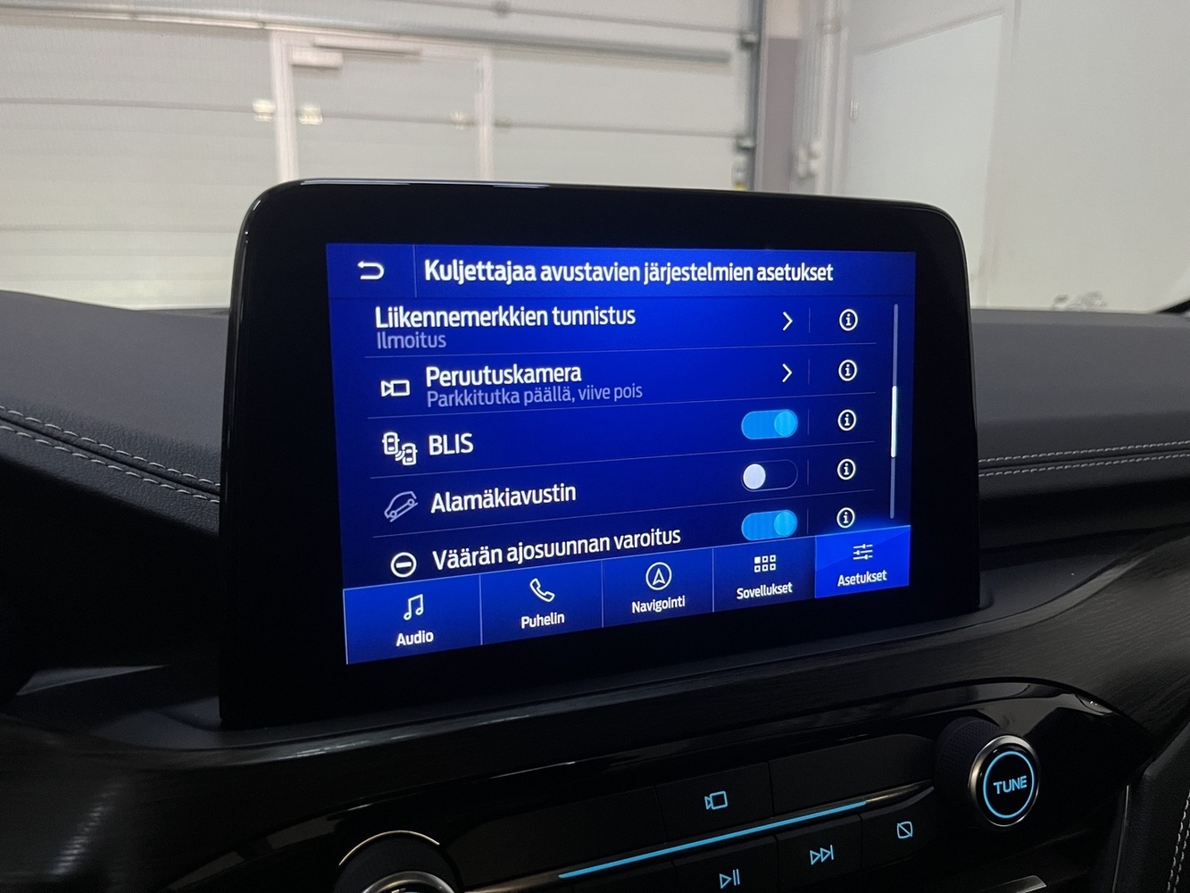 Ford Kuga vaihtoauto