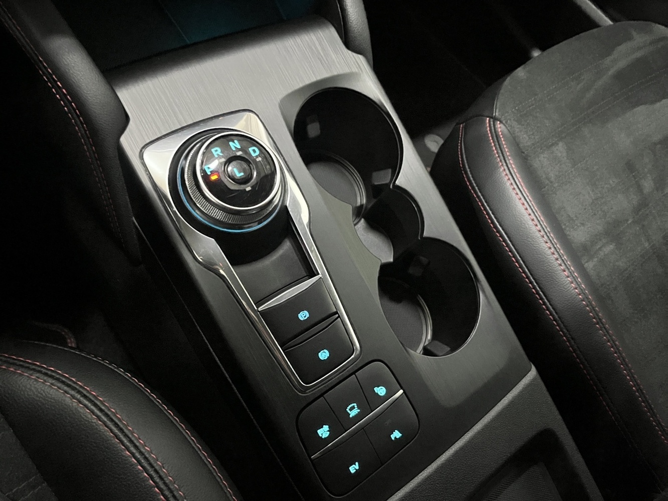 Ford Kuga vaihtoauto