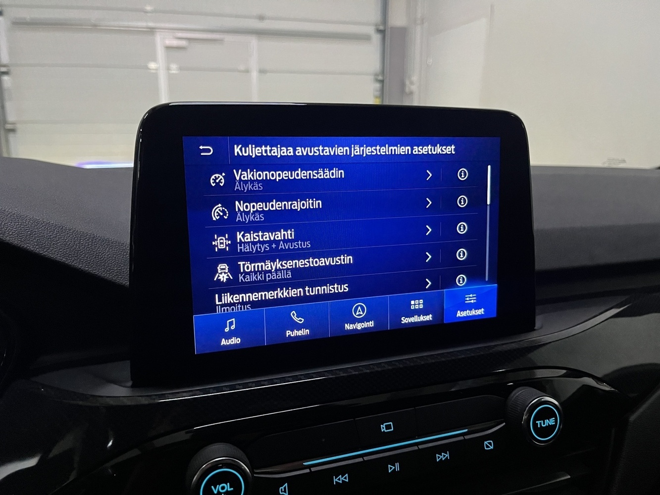 Ford Kuga vaihtoauto