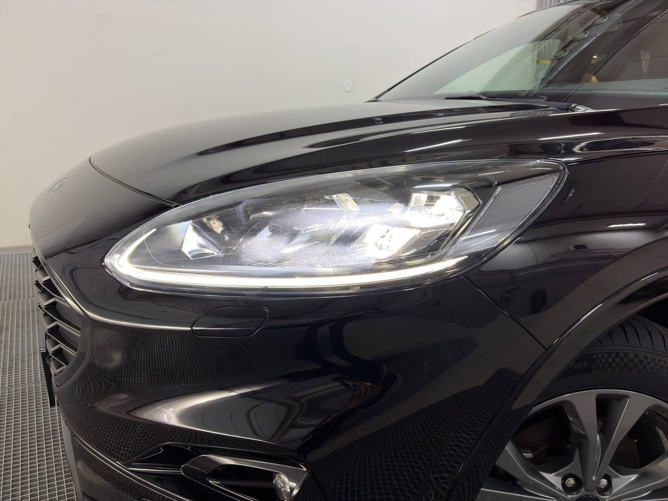 Ford Kuga vaihtoauto