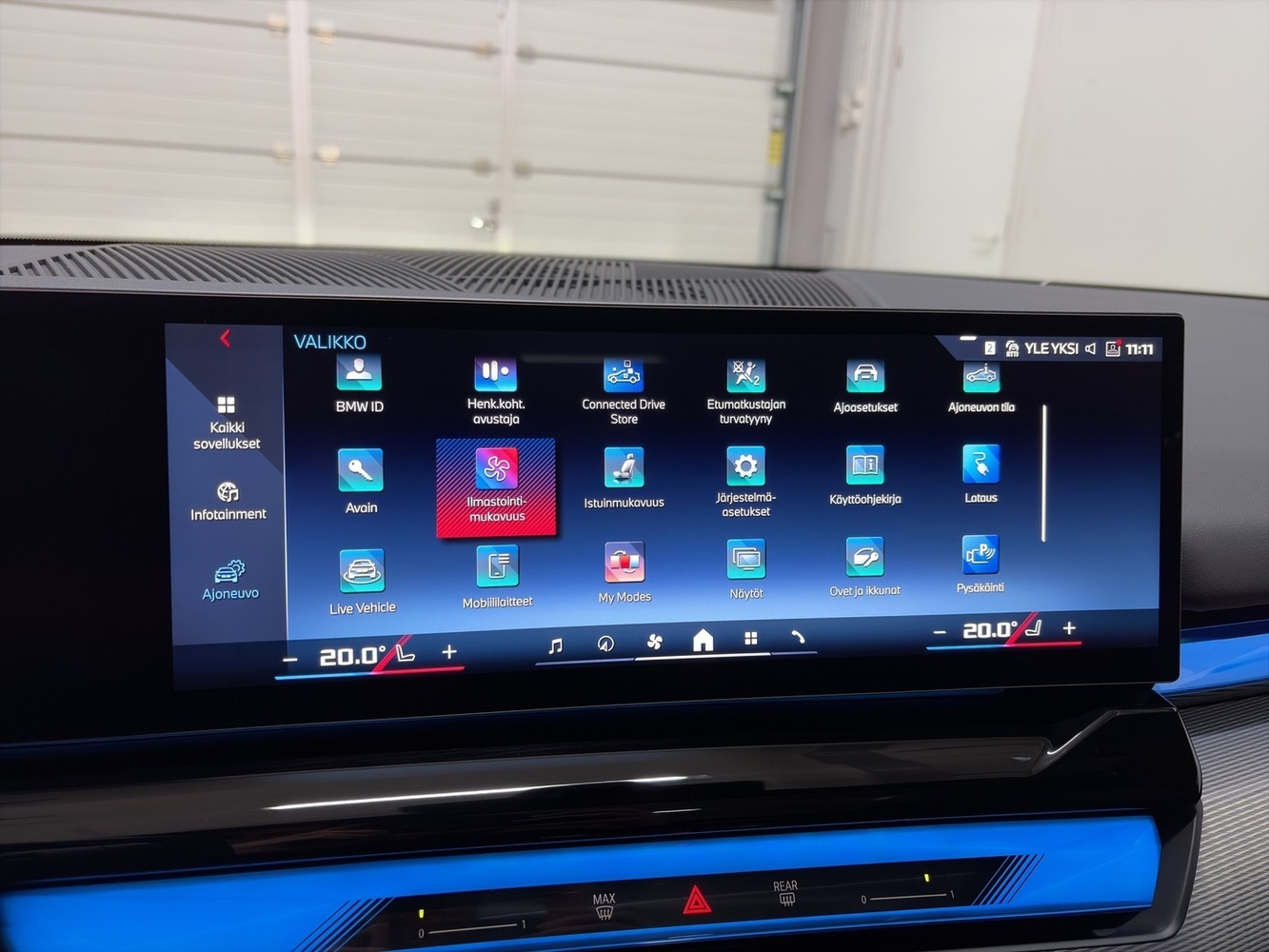BMW i5 M60 vaihtoauto
