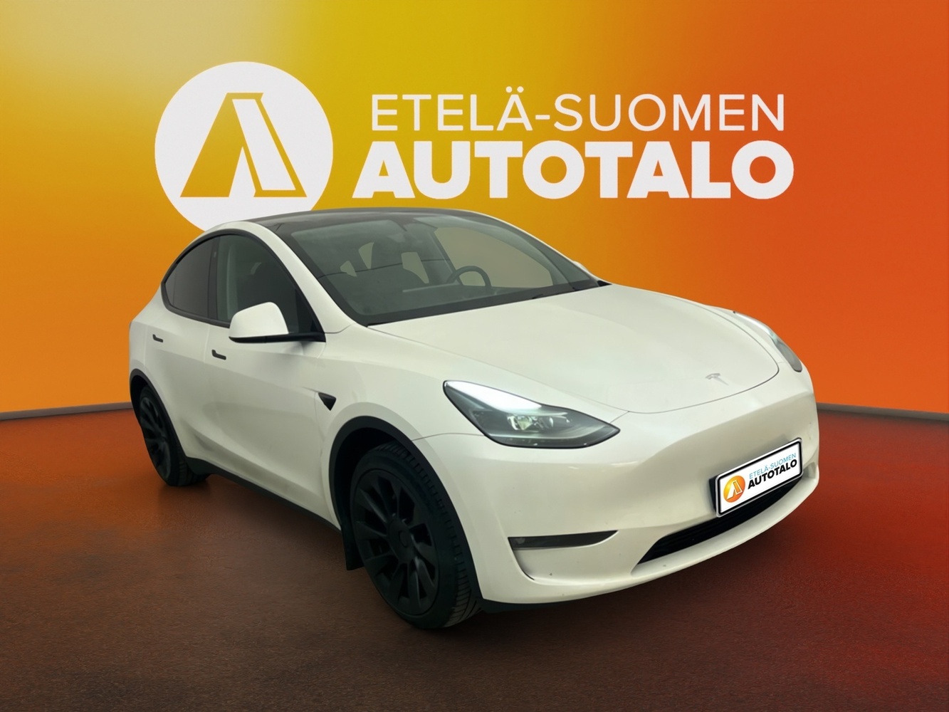 Tesla Model Y vaihtoauto