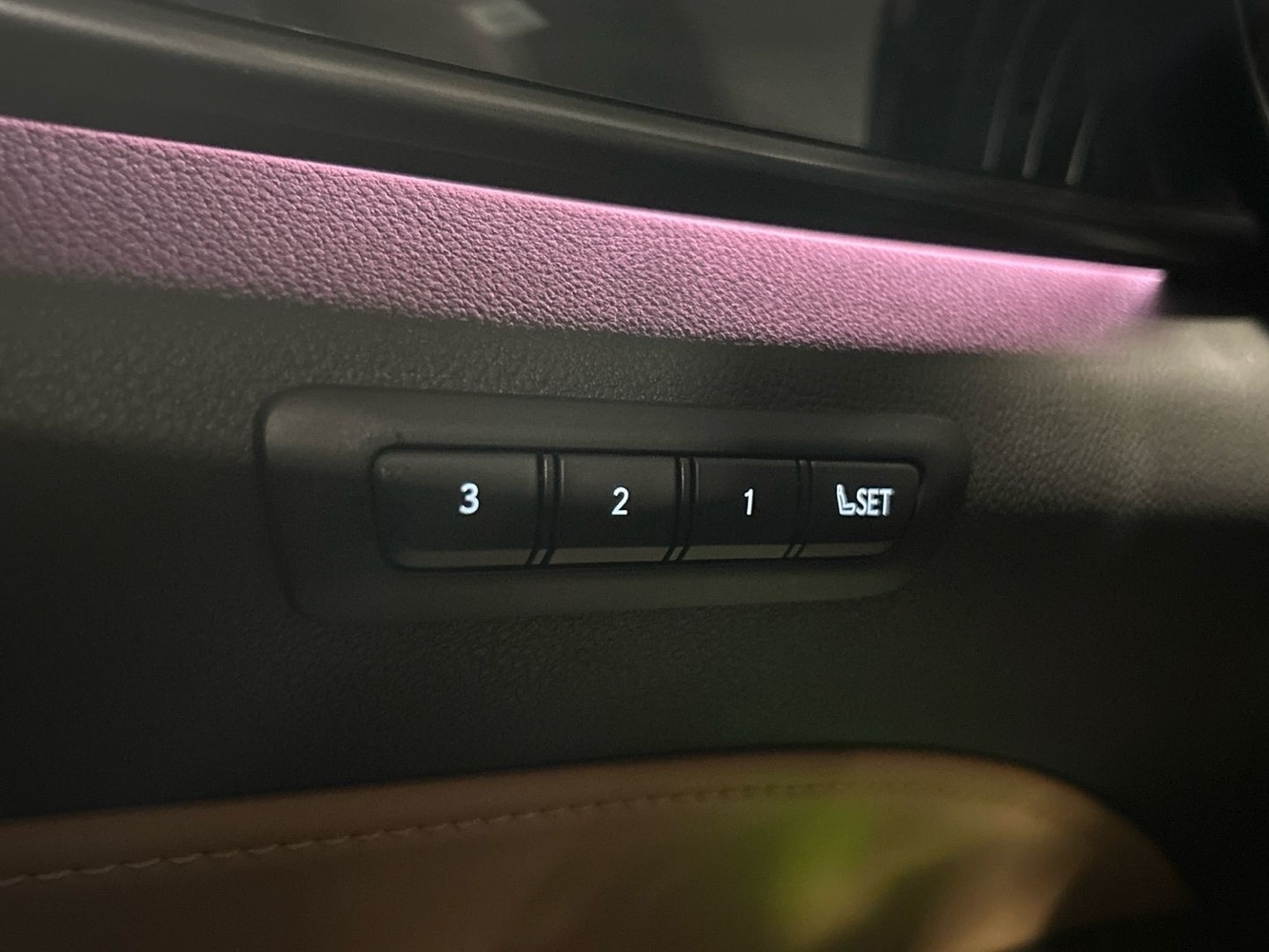 Lexus NX vaihtoauto