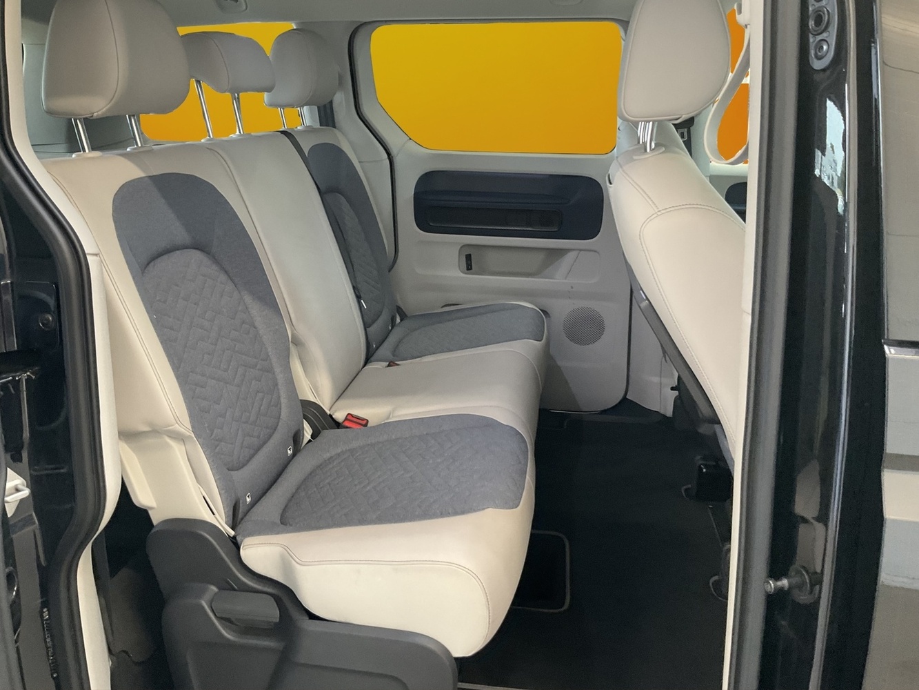 Volkswagen ID. Buzz vaihtoauto
