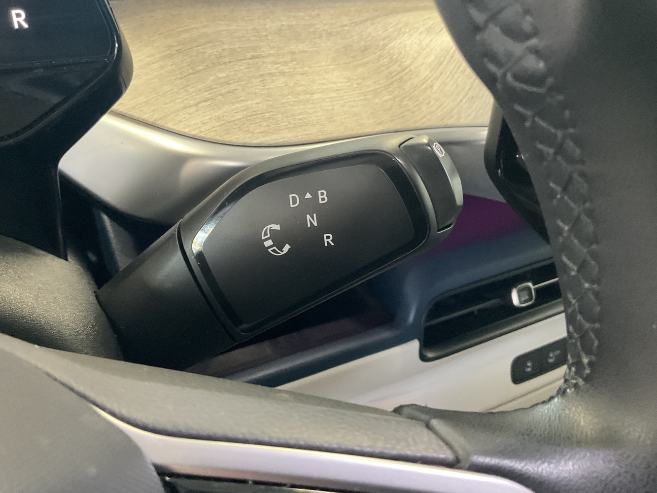 Volkswagen ID. Buzz vaihtoauto