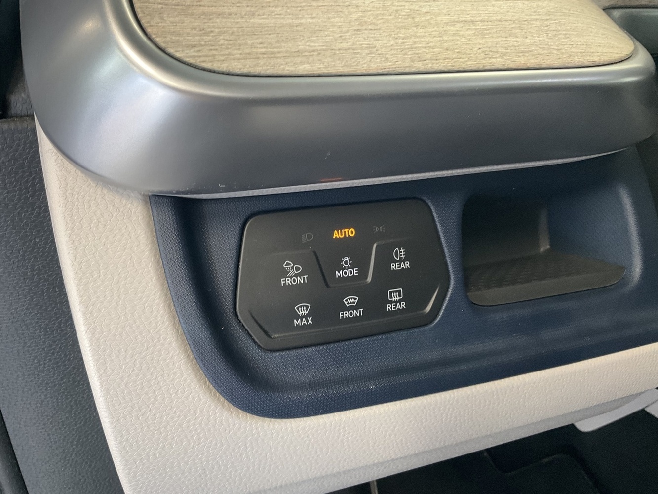 Volkswagen ID. Buzz vaihtoauto