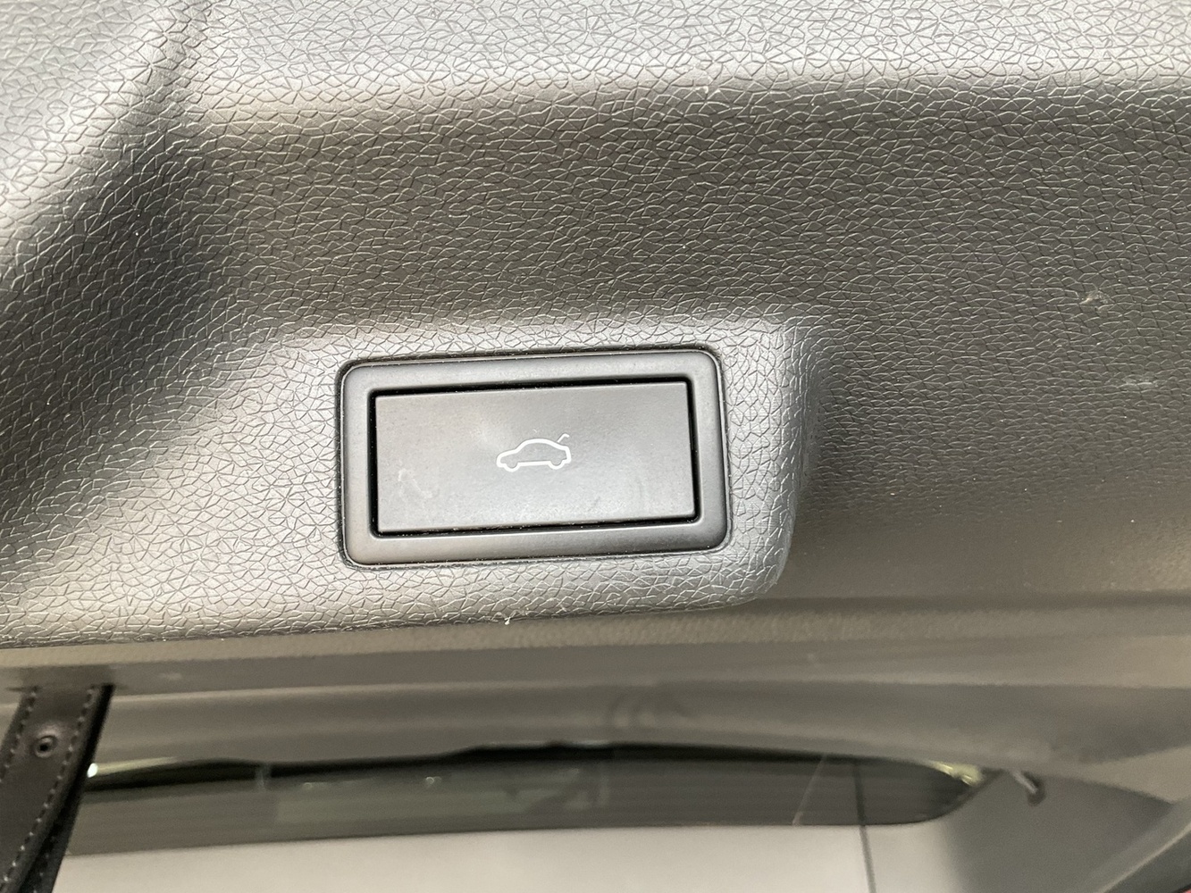 Volkswagen ID. Buzz vaihtoauto