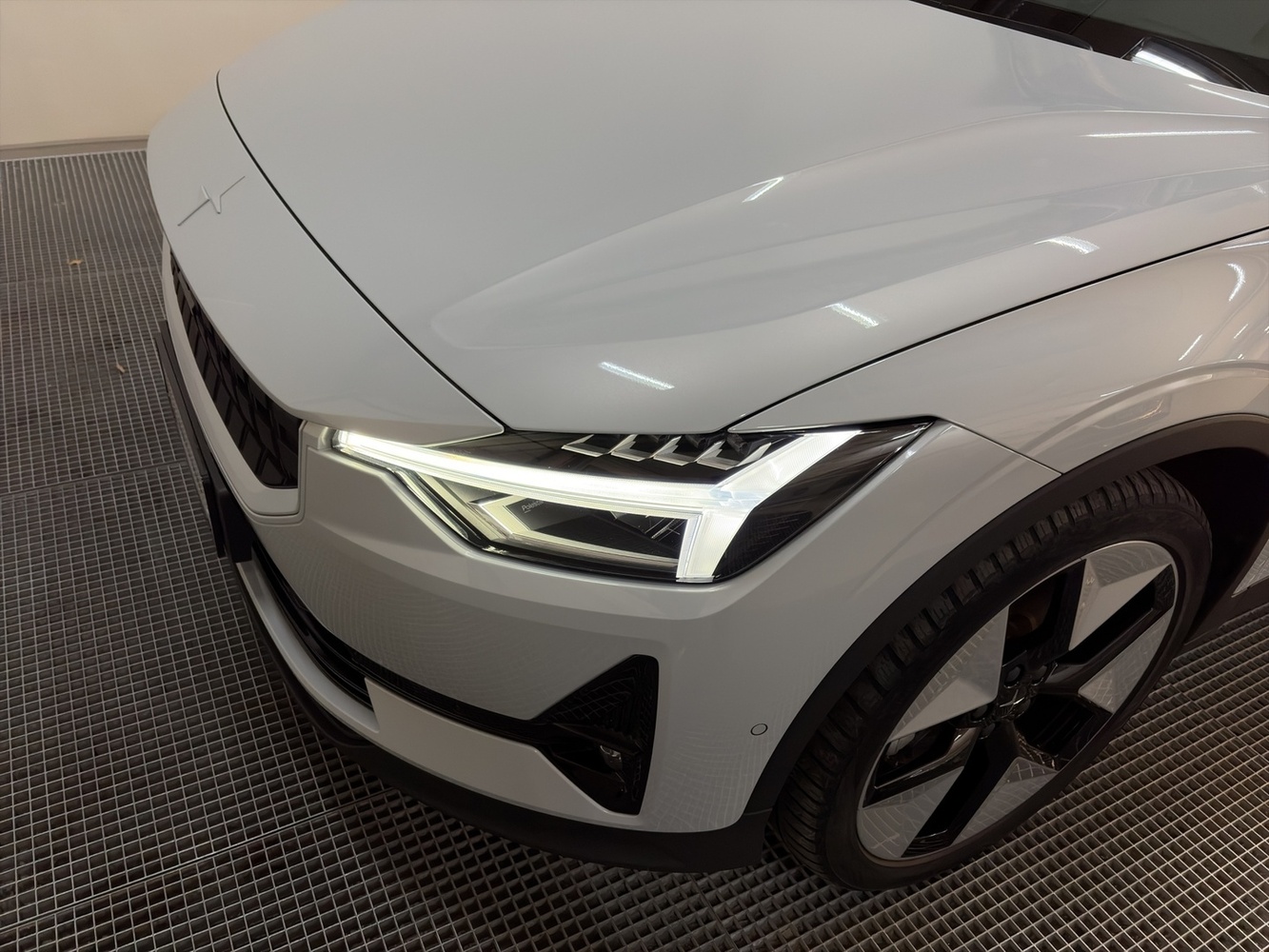 Polestar 2 vaihtoauto
