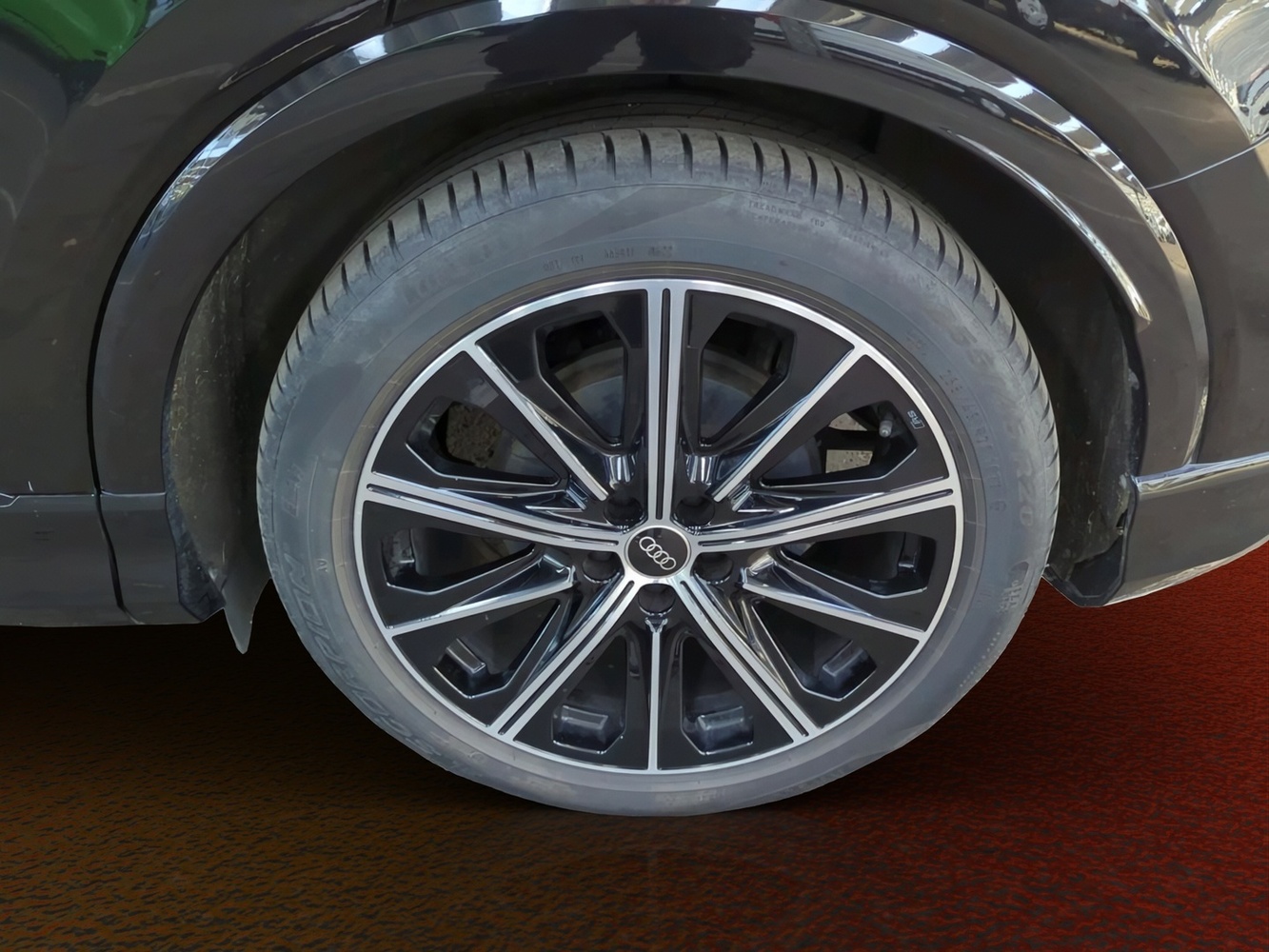 Audi Q4 e-tron vaihtoauto