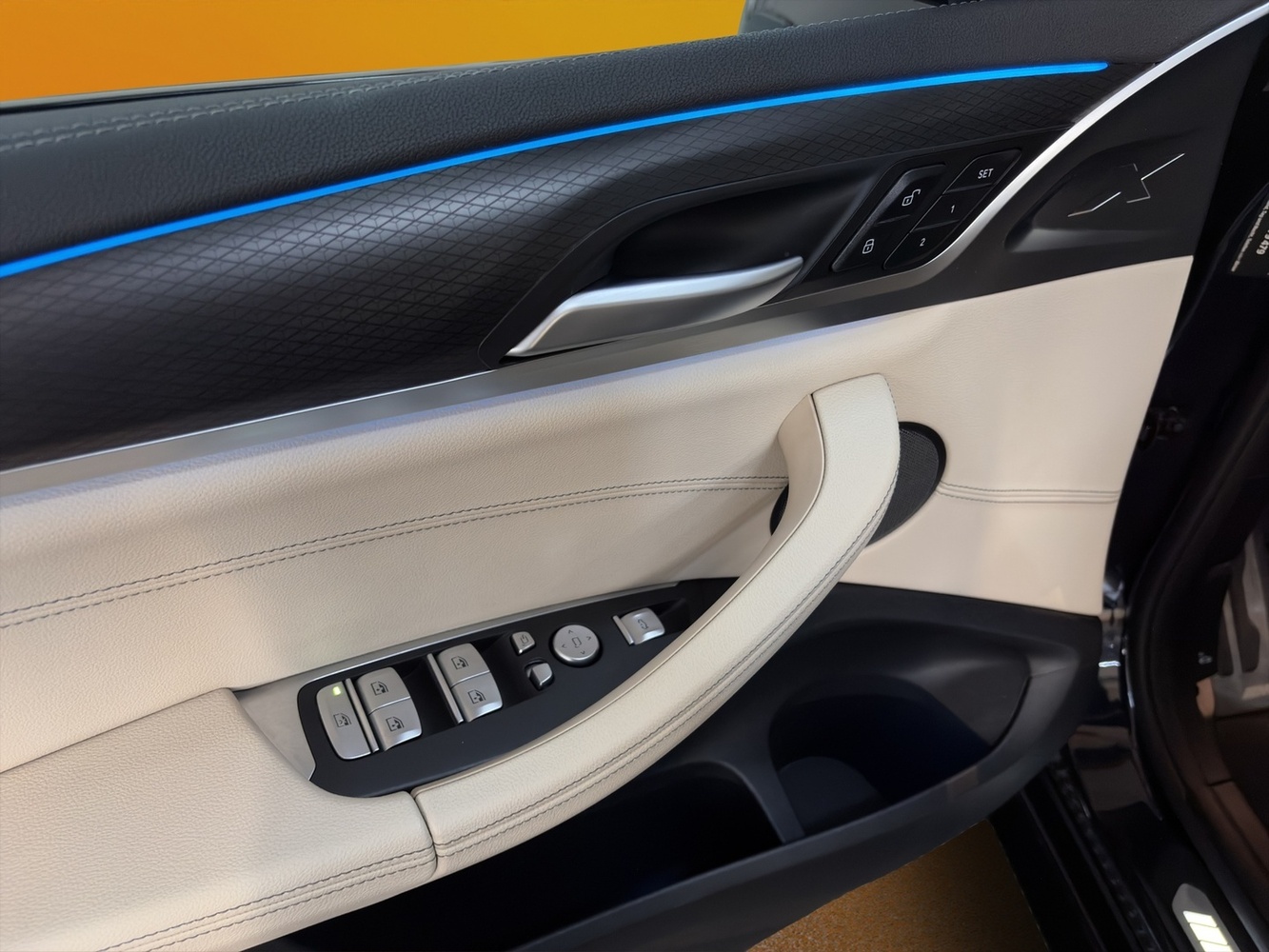 BMW iX3 vaihtoauto