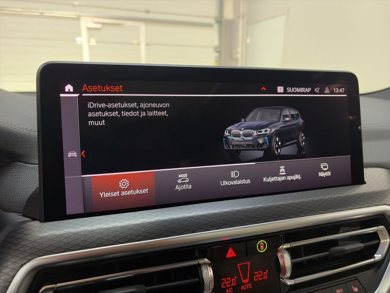 BMW iX3 vaihtoauto