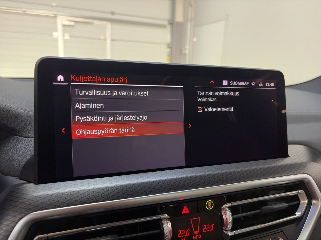 BMW iX3 vaihtoauto