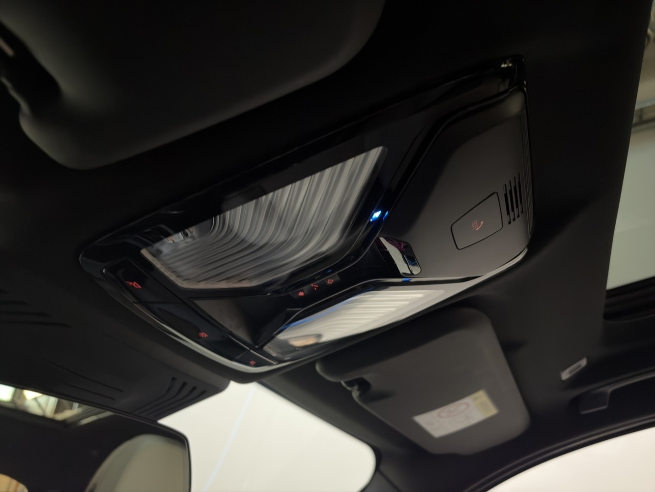 BMW iX3 vaihtoauto