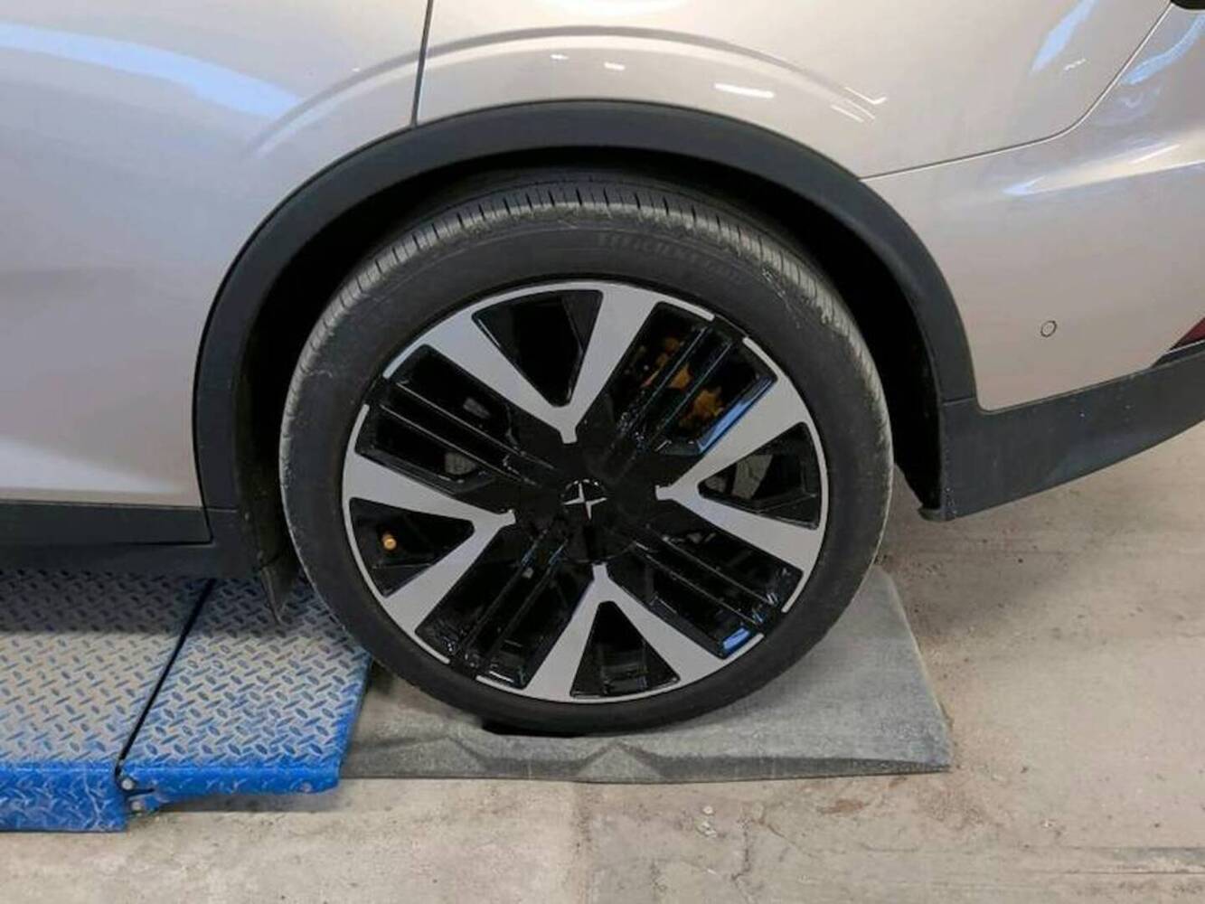 Polestar 2 vaihtoauto
