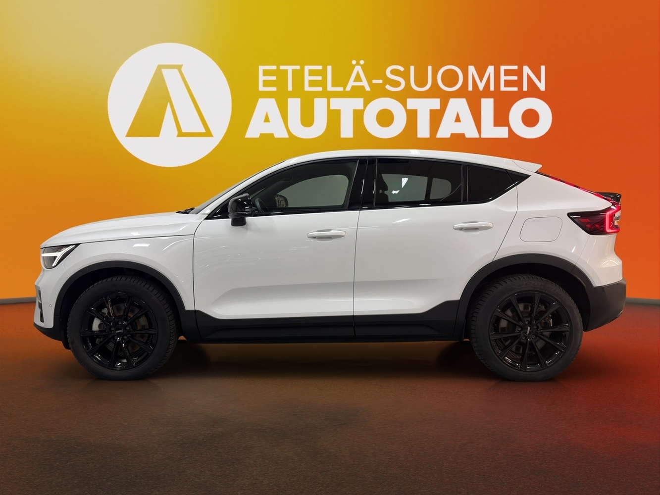 Volvo C40 vaihtoauto