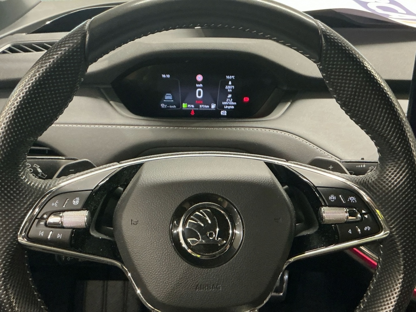 Skoda Enyaq vaihtoauto