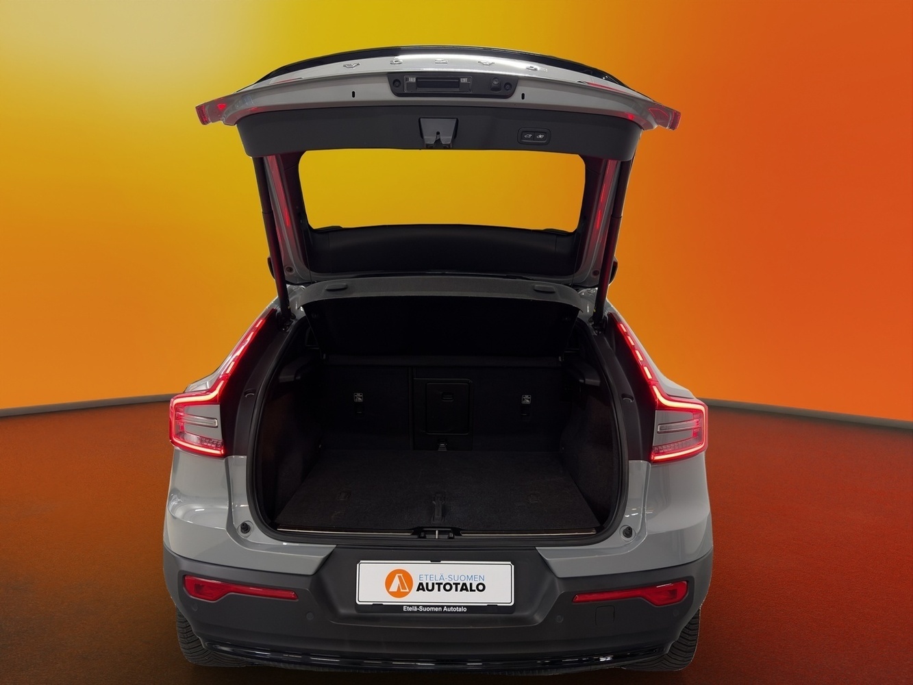 Volvo C40 vaihtoauto